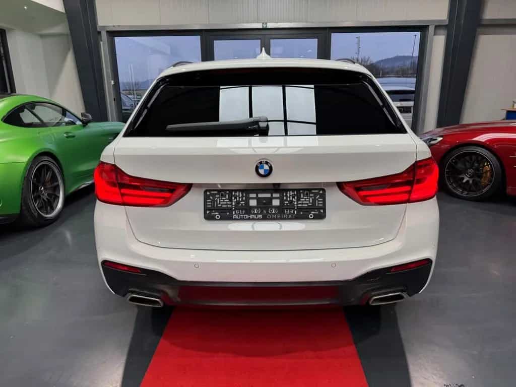 BMW 520 d M Sportpaket 2HD/R-Kamera/LED/Alcantara 06/2020-photo-5