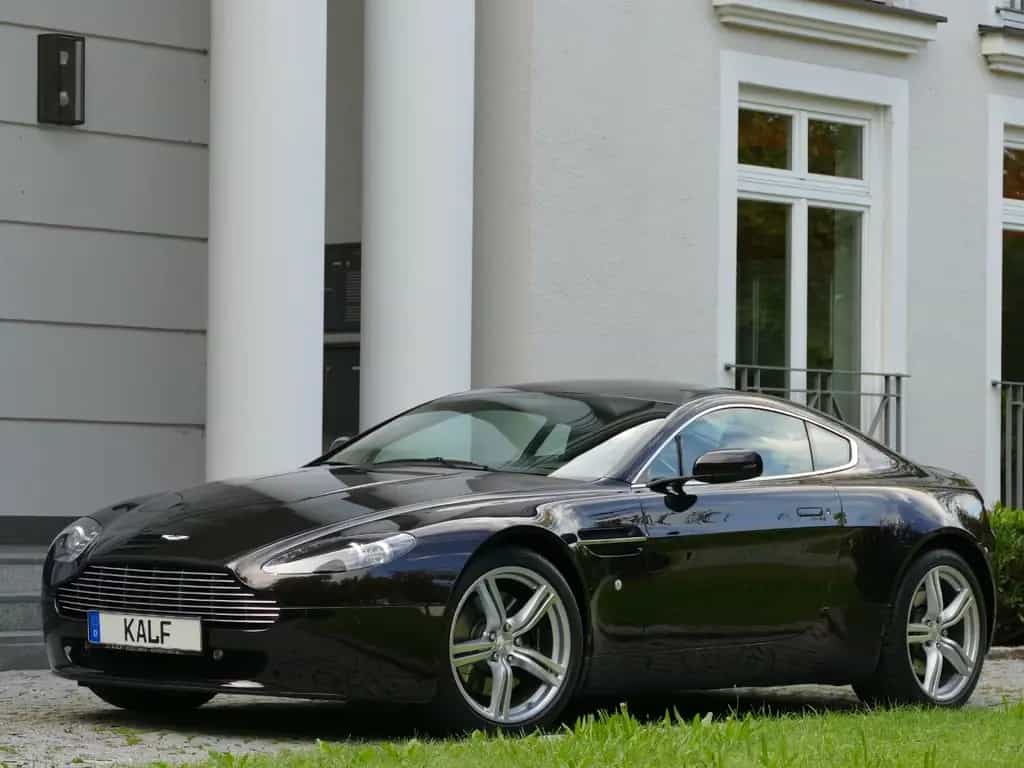 Aston Martin V8 Vantage Vantage 4.7L Q Color!!Neuer Service/19"Sportpack 06/2009-photo-0