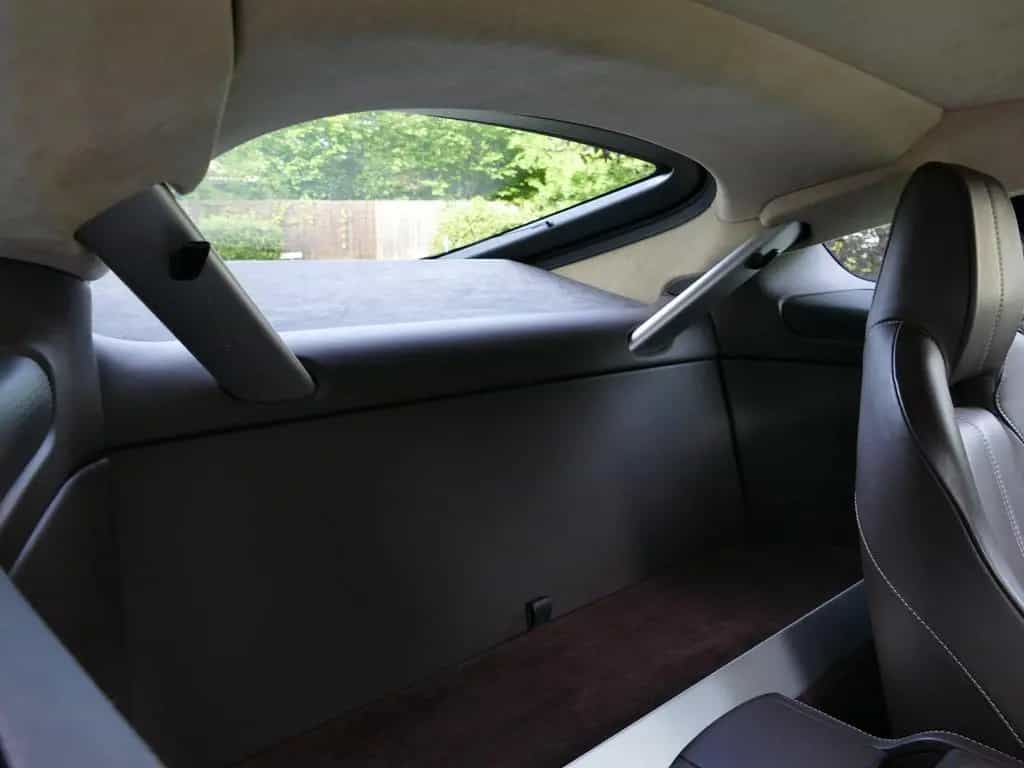 Aston Martin V8 Vantage Vantage 4.7L Q Color!!Neuer Service/19"Sportpack 06/2009-photo-21