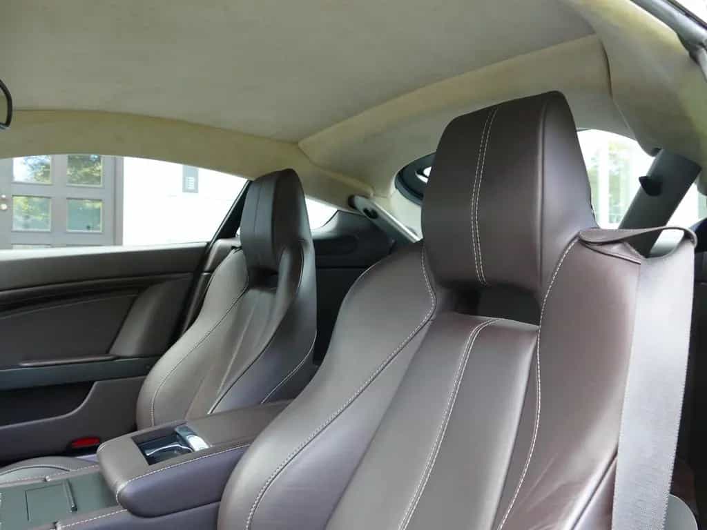 Aston Martin V8 Vantage Vantage 4.7L Q Color!!Neuer Service/19"Sportpack 06/2009-photo-9