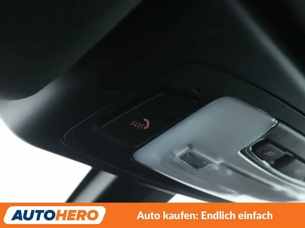 BMW 218 i Luxury Line Aut.*LED*TEMPO*CAM*PDC*SHZ* 06/2018-photo-29