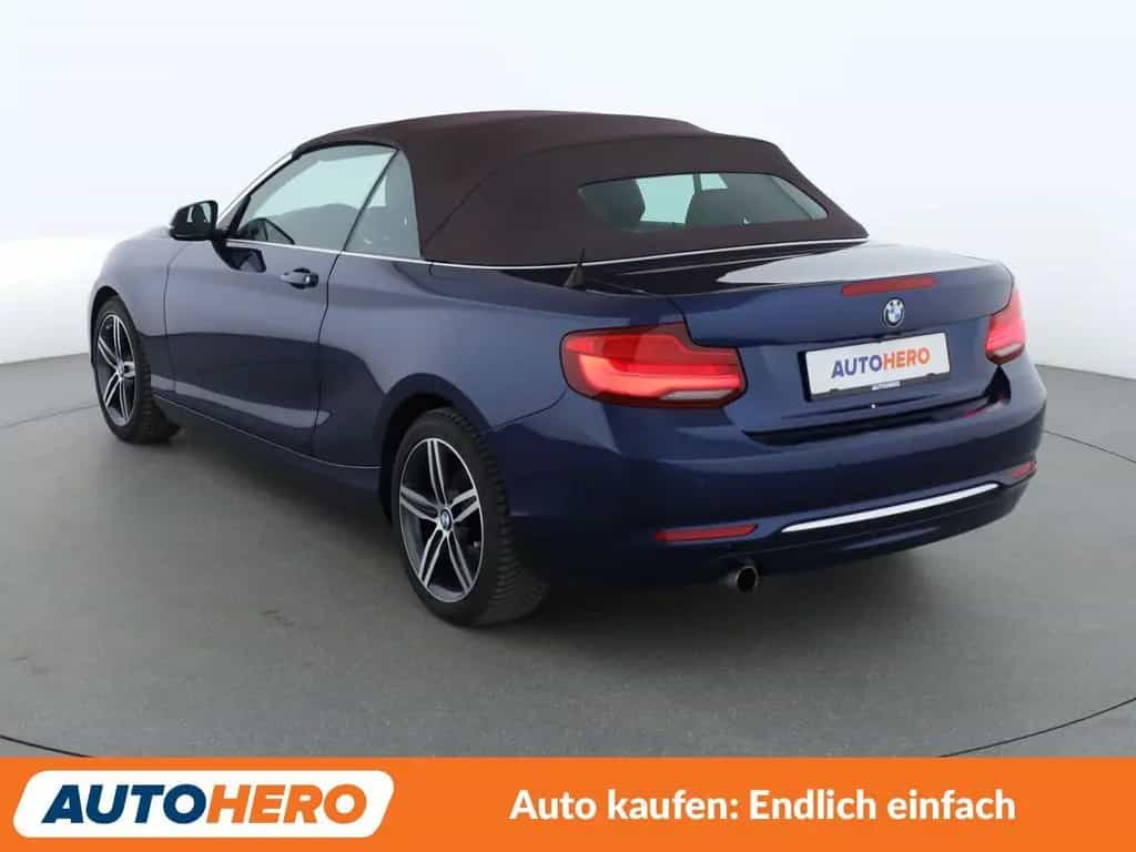 BMW 218 i Luxury Line Aut.*LED*TEMPO*CAM*PDC*SHZ* 06/2018-photo-3