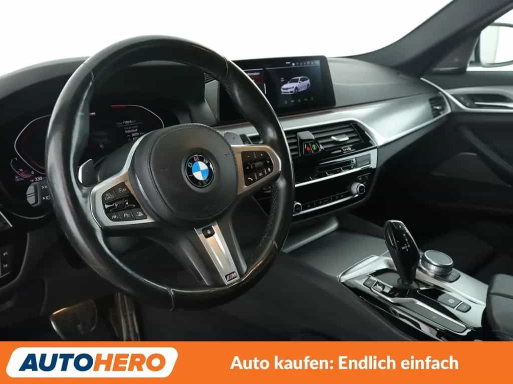 BMW 520 d Mild-Hybrid M Sport Aut.*NAVI*LED*CAM*ACC* 12/2019-photo-10