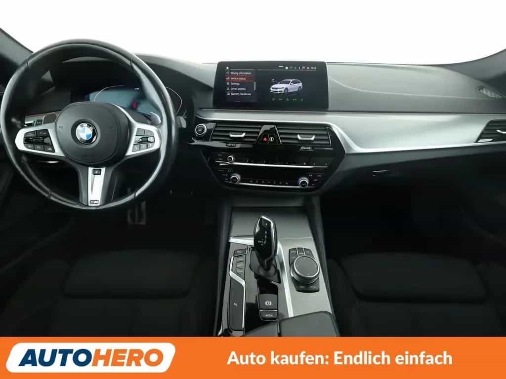 BMW 520 d Mild-Hybrid M Sport Aut.*NAVI*LED*CAM*ACC* 12/2019-photo-11