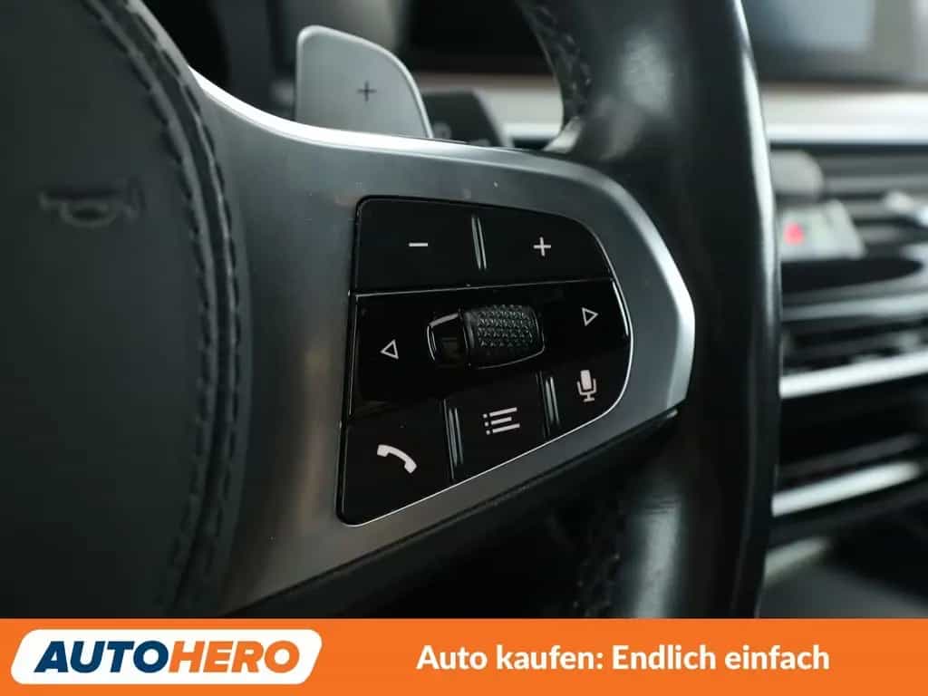BMW 520 d Mild-Hybrid M Sport Aut.*NAVI*LED*CAM*ACC* 12/2019-photo-29