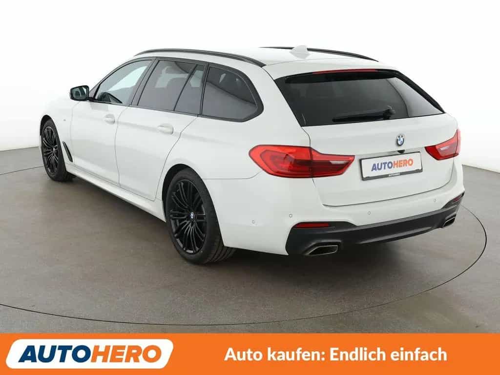 BMW 520 d Mild-Hybrid M Sport Aut.*NAVI*LED*CAM*ACC* 12/2019-photo-3