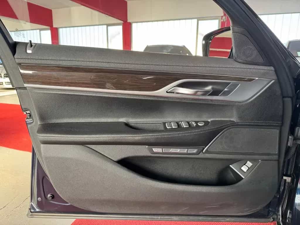 BMW 730 d xDrive Sitzlüftung DisplayKey Touch Command 01/2018-photo-20