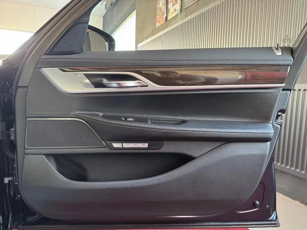BMW 730 d xDrive Sitzlüftung DisplayKey Touch Command 01/2018-photo-28