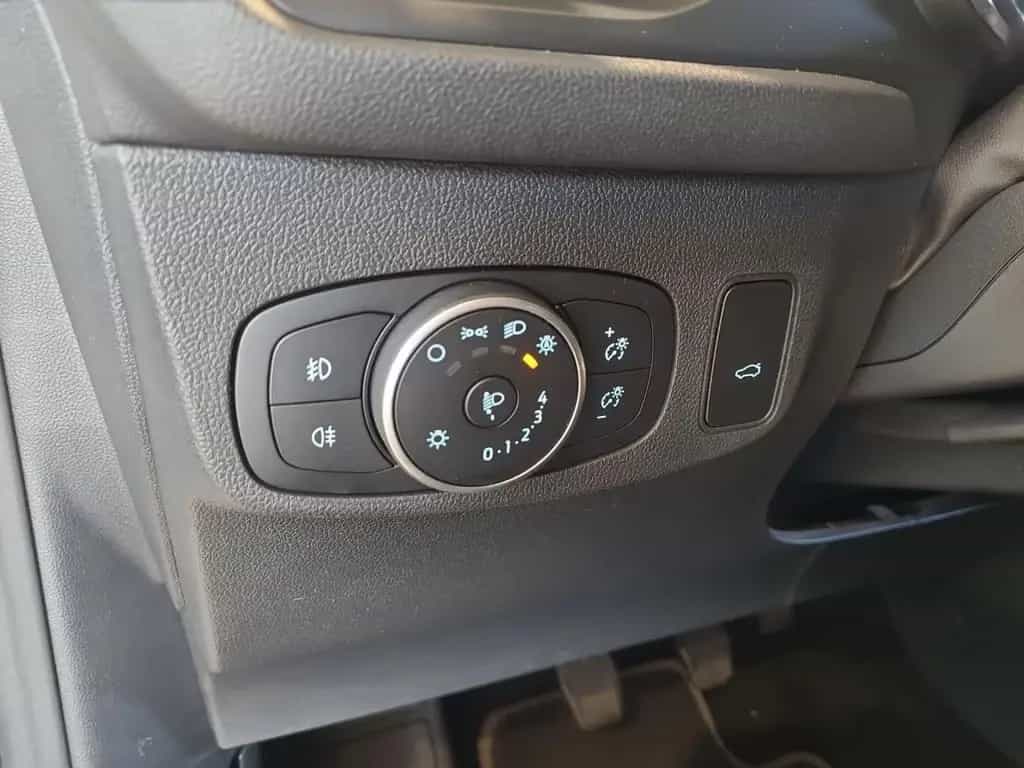 Ford Focus Turnier Active X Bluetooth Navi LED Klima 03/2021-photo-9