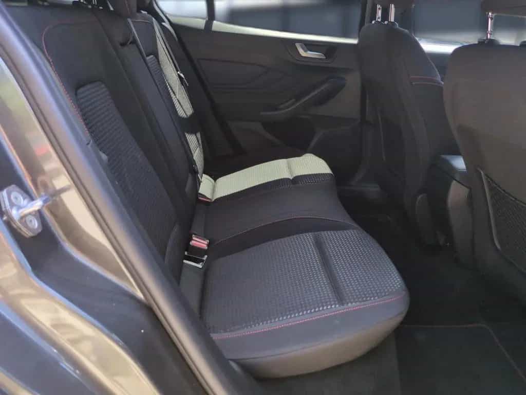 Ford Focus Turnier 1.0 EcoBoost ST-Line X Automati 07/2024-photo-19