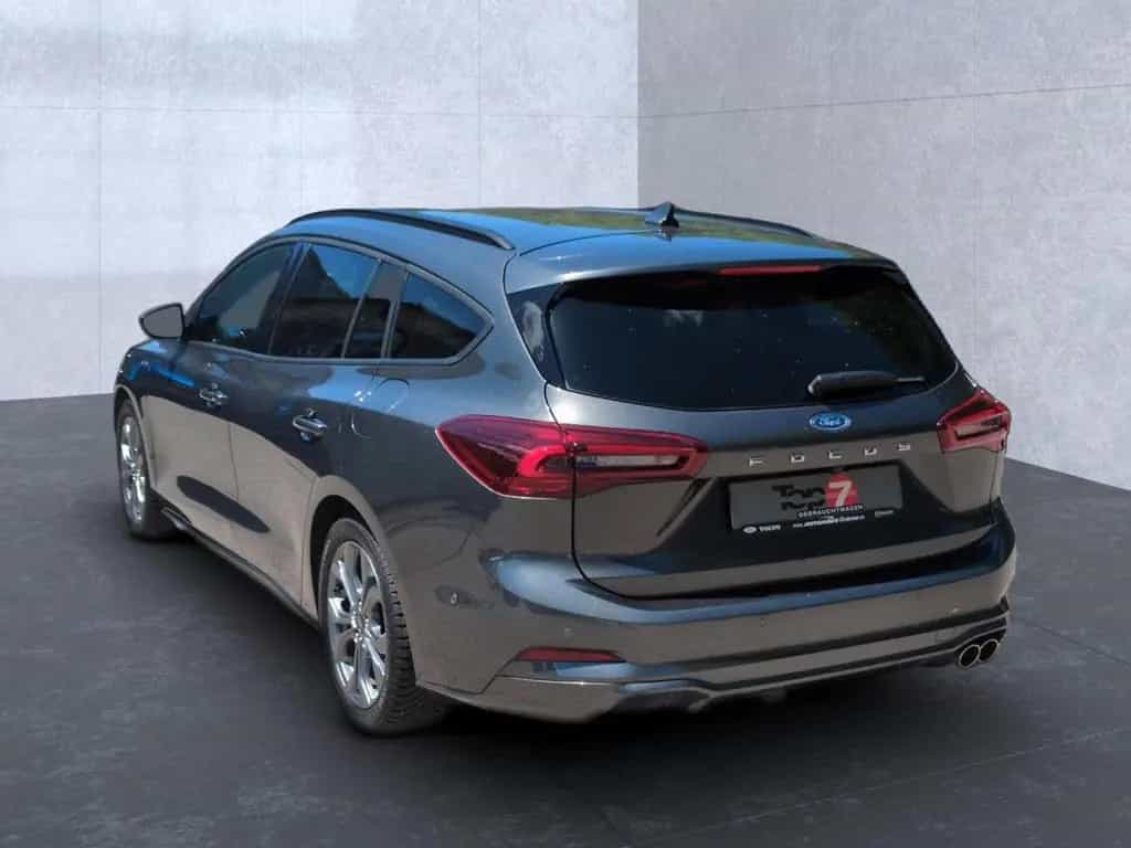 Ford Focus Turnier 1.0 EcoBoost ST-Line X Automati 07/2024-photo-2