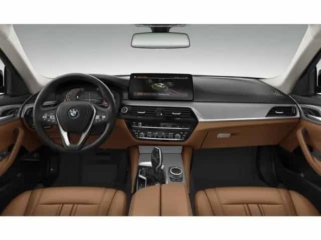 BMW 530 d xDrive Touring *LuxuryLine*Leder*Laser*Pano 07/2021-photo-3
