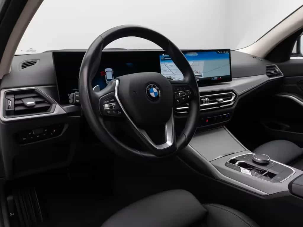 BMW 320 d Kamera HUD DAB AHK Alarm Sport Leder Ad.LED 02/2023-photo-20