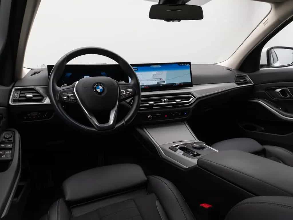BMW 320 d Kamera HUD DAB AHK Alarm Sport Leder Ad.LED 02/2023-photo-37