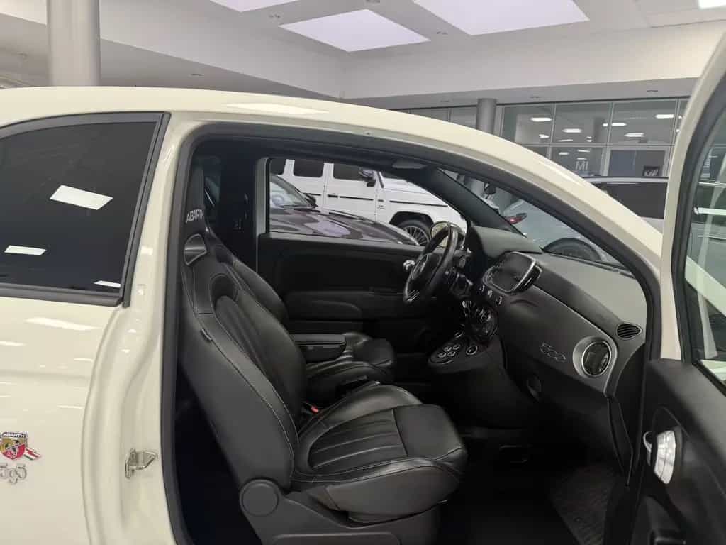 Abarth 595 Turismo Autom*Bi-Xenon*Pano*Klima*Beats*DAB* 10/2018-photo-10