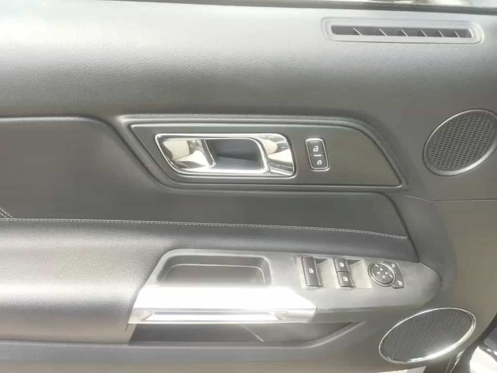 Ford Mustang Convertible Sportpaket Bluetooth Xenon 07/2017-photo-11