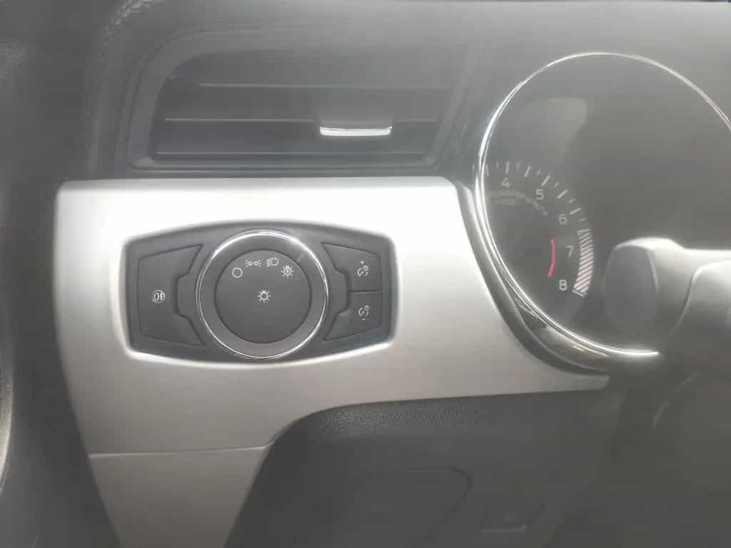 Ford Mustang Convertible Sportpaket Bluetooth Xenon 07/2017-photo-17