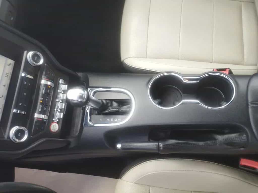 Ford Mustang Convertible Sportpaket Bluetooth Xenon 07/2017-photo-28