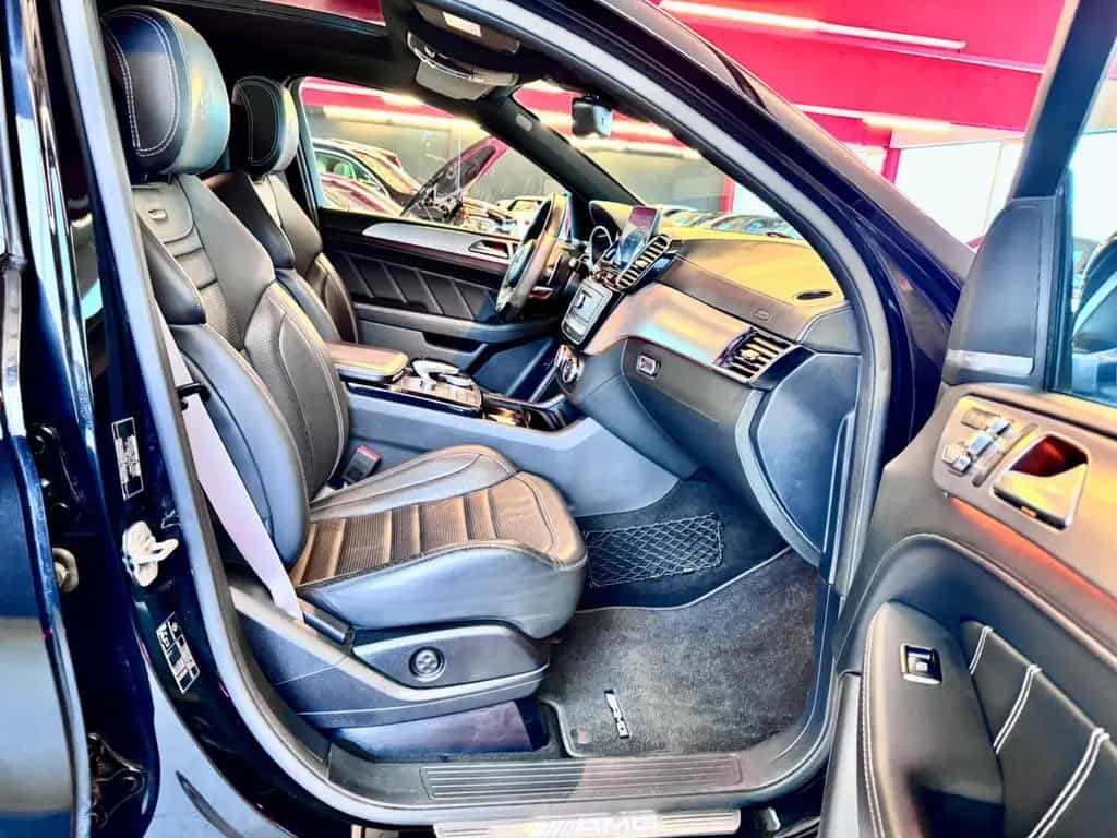 Mercedes-Benz GLE 63 AMG GLE 63S AMG Coupe Pano Sportabgas FondTV Distron 04/2017-photo-23