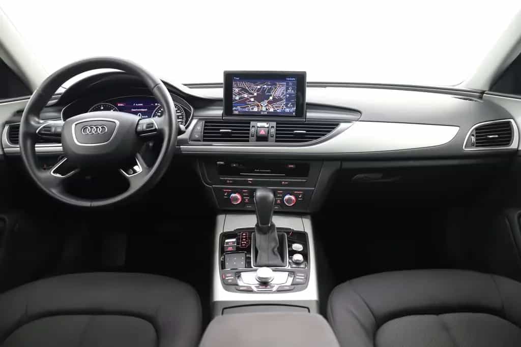 Audi A6 Avant 2.0TDI 190PS S tronic S Line Ultra Navi 10/2017-photo-13