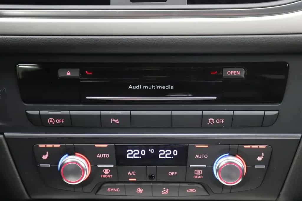 Audi A6 Avant 2.0TDI 190PS S tronic S Line Ultra Navi 10/2017-photo-16