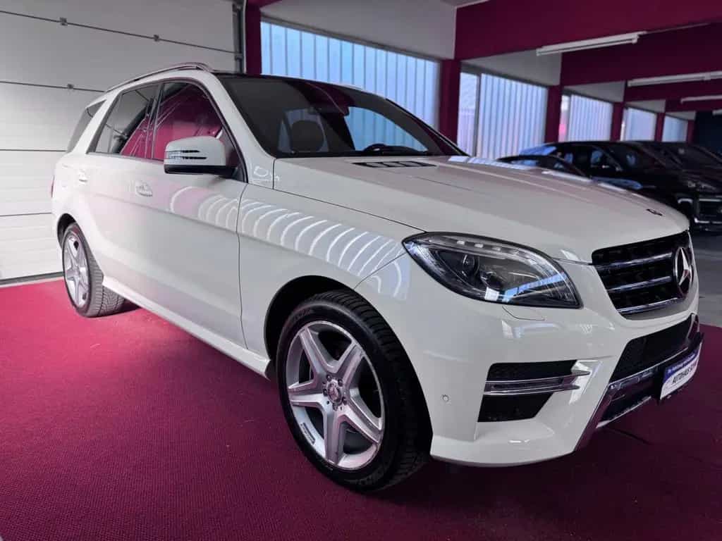 Mercedes-Benz ML 350 CDI AMG Paket Pano Airmatic ILS Comand 20 04/2013-photo-1