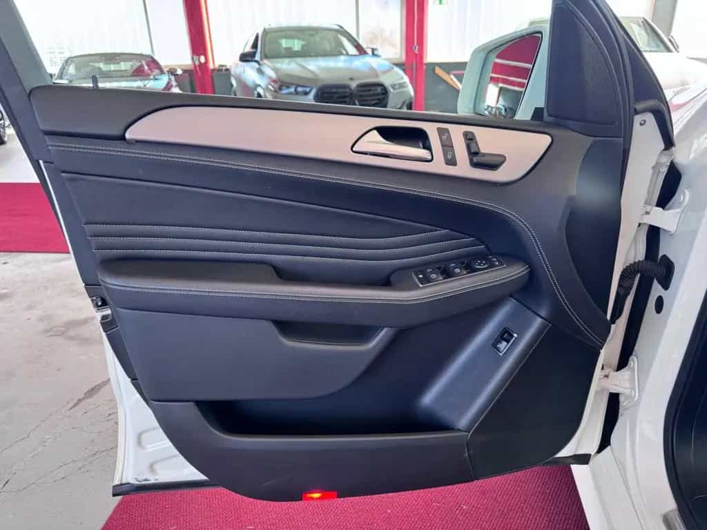 Mercedes-Benz ML 350 CDI AMG Paket Pano Airmatic ILS Comand 20 04/2013-photo-17