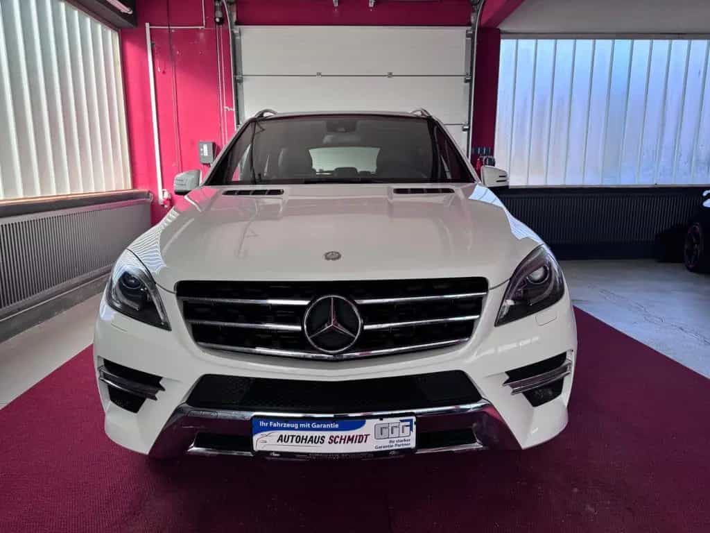 Mercedes-Benz ML 350 CDI AMG Paket Pano Airmatic ILS Comand 20 04/2013-photo-4