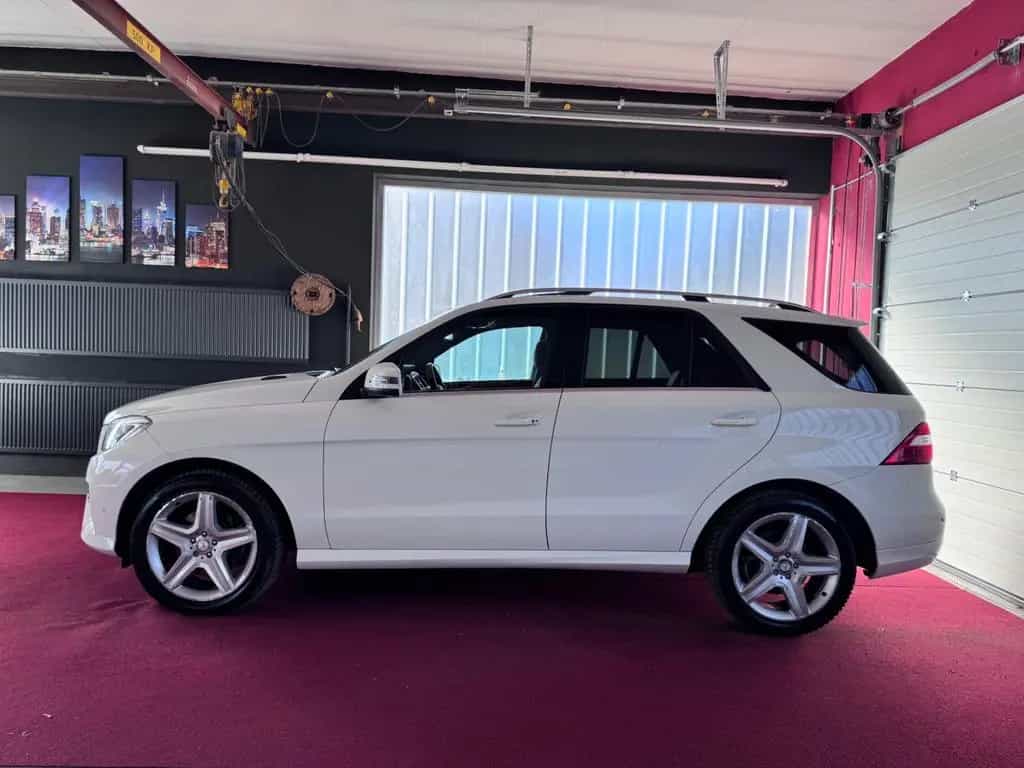 Mercedes-Benz ML 350 CDI AMG Paket Pano Airmatic ILS Comand 20 04/2013-photo-9