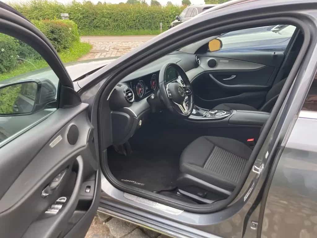 Mercedes-Benz E 220 d T-Modell 9 G-Tronik, LED, AHK, 2.Hd 09/2018-photo-7