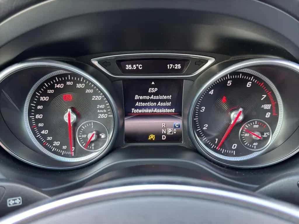 Mercedes-Benz GLA 250 4Matic AMG Night LED Pano el.Heckkl 11/2019-photo-24