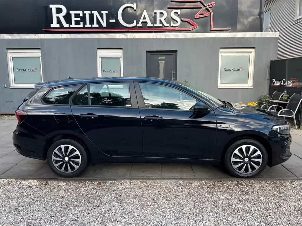 Fiat Tipo HYBRID 1.5/AUTOM/MFL/TEMP/KLIMAAUT/DISPLAY/ 09/2022-photo-1