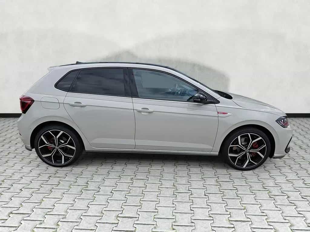 Volkswagen Polo 2.0 TSI DSG GTI / ACC / IQ.Light / 18Zoll 05/2026-photo-8
