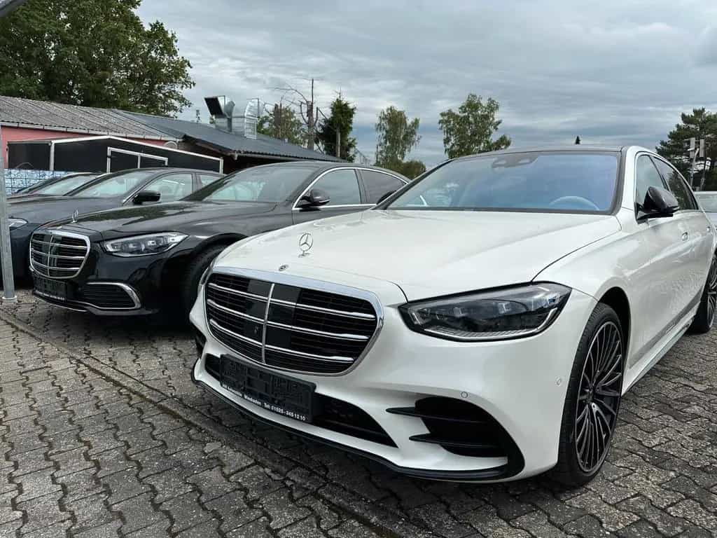 Mercedes-Benz E 400 4M 3x AMG PANO*Airmatic*DISTR+*360°*HUD 01/2018-photo-17