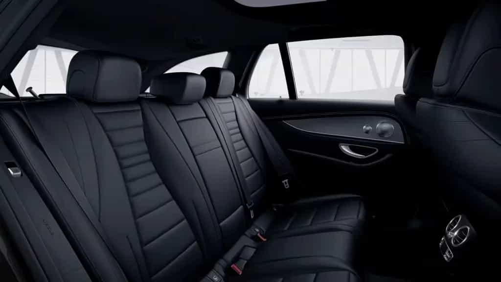 Mercedes-Benz E 400 4M 3x AMG PANO*Airmatic*DISTR+*360°*HUD 01/2018-photo-9