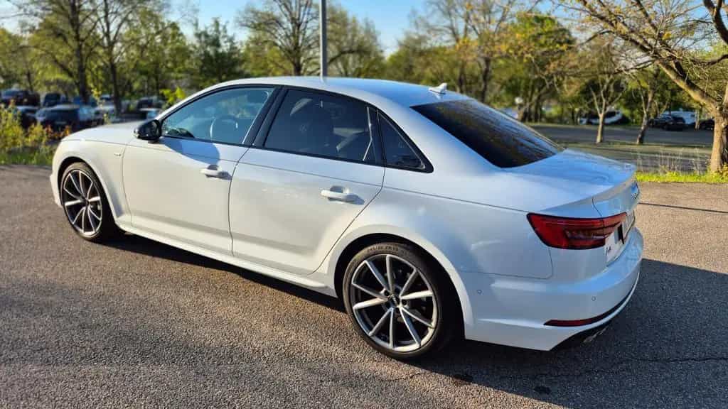 Audi A4 2.0 TDI 140kW S tronic quattro sport s line 04/2017-photo-4
