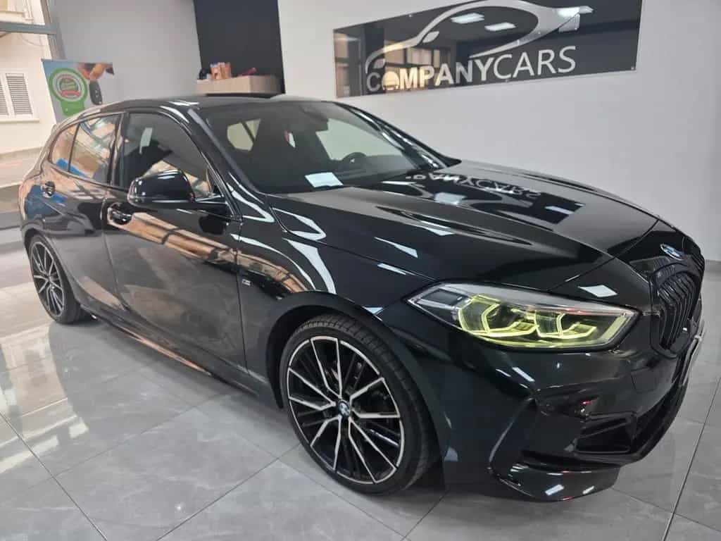 BMW 118 Bmw 118 118d 5p. Msport 08/2021-photo-0