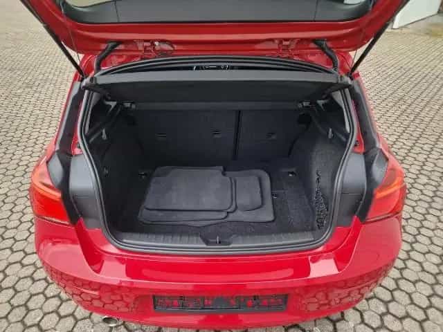 BMW 118 i Automatik*LED*Tempomat*Sitzheiz. 12/2015-photo-10