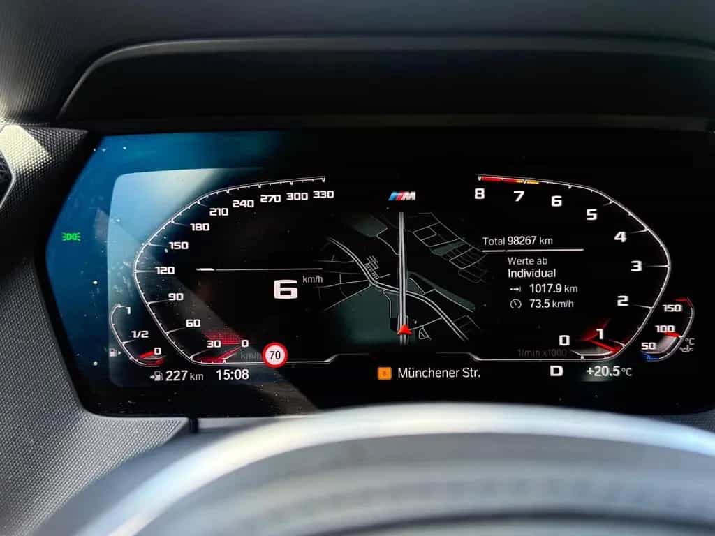 BMW 118 d M Sport M Sport 12/2021-photo-9