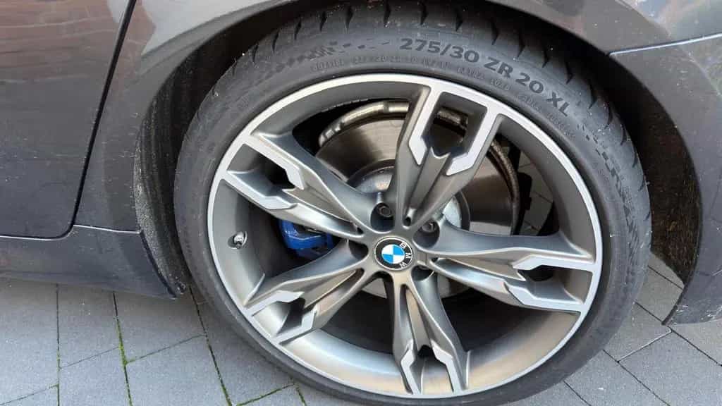 BMW M550 d xDrive Touring AHK Fond Entertainment Prof 03/2020-photo-6
