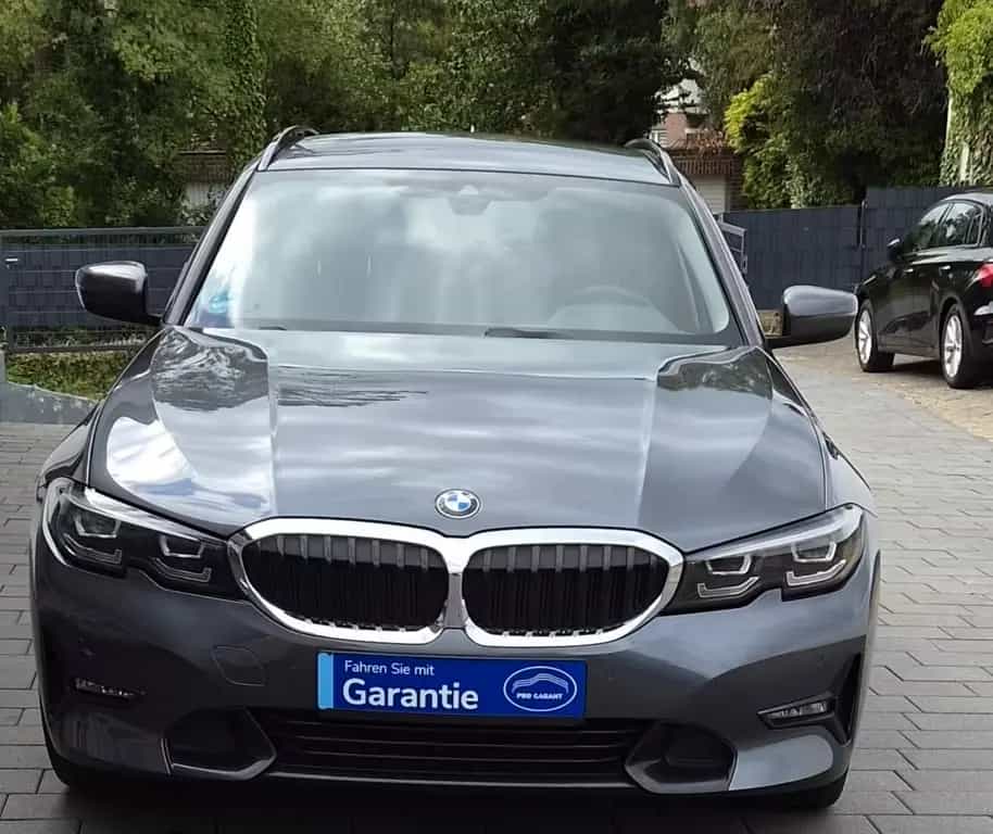BMW 320 d Touring Sport Line Steptronic 10/2021-photo-1