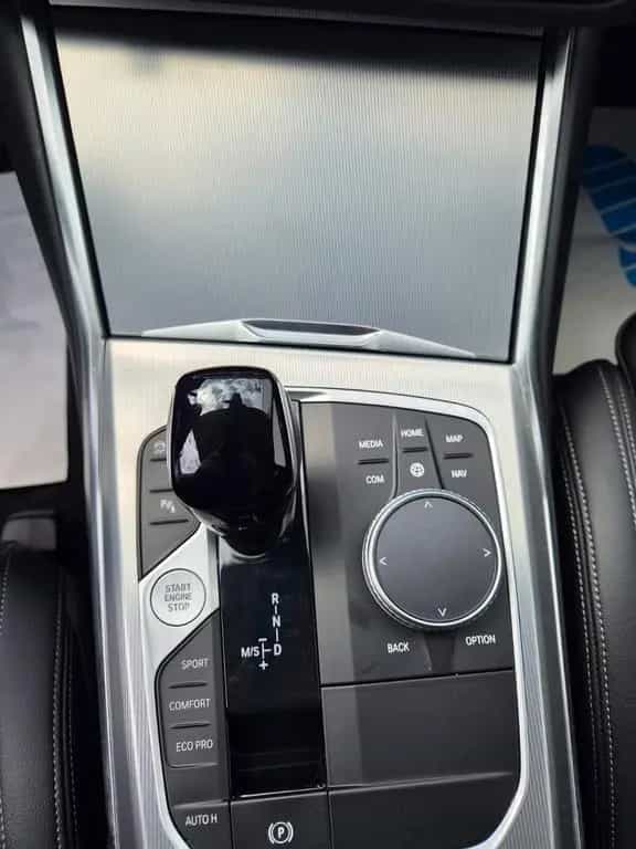 BMW 320 d Touring Sport Line Steptronic 10/2021-photo-14