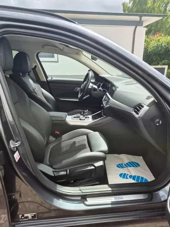 BMW 320 d Touring Sport Line Steptronic 10/2021-photo-7