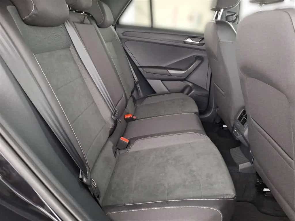 Volkswagen T-Roc R-Line 1.5 TSI DSG Businesspaket IQ.Drive 06/2024-photo-20