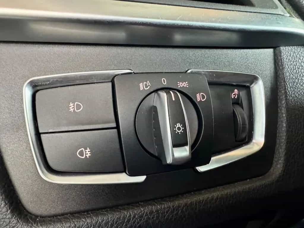 BMW 340 i Touring 06/2018-photo-12