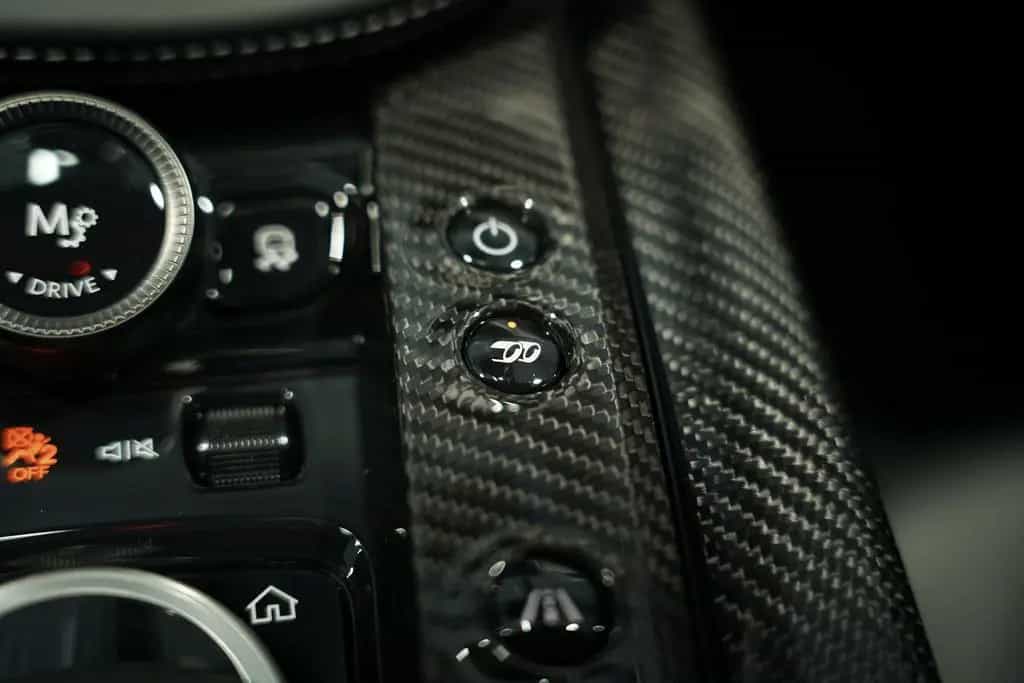 Aston Martin DBX 707 4.0 V8 *Carbon *MwSt. *Garantie *23 Zoll 02/2024-photo-36