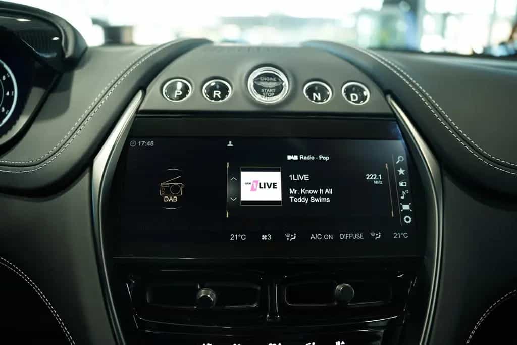 Aston Martin DBX 707 4.0 V8 *Carbon *MwSt. *Garantie *23 Zoll 02/2024-photo-41