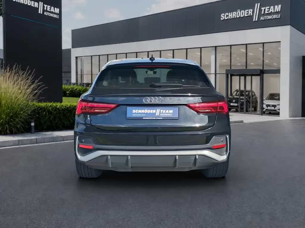 Audi Q3 Sportback 35 TFSI S line Pano-Dach Matrix Amb 04/2021-photo-3