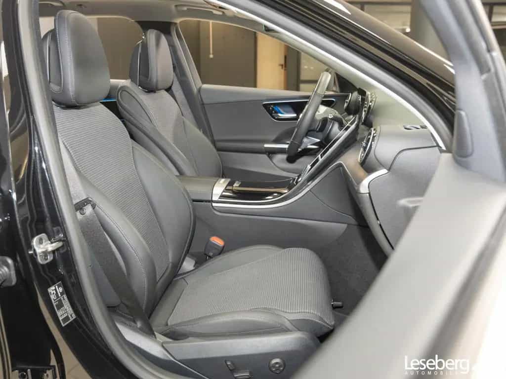 Mercedes-Benz C 180 T Avantgarde LED/Pano/Kamera/el.Heckklappe 07/2025-photo-15