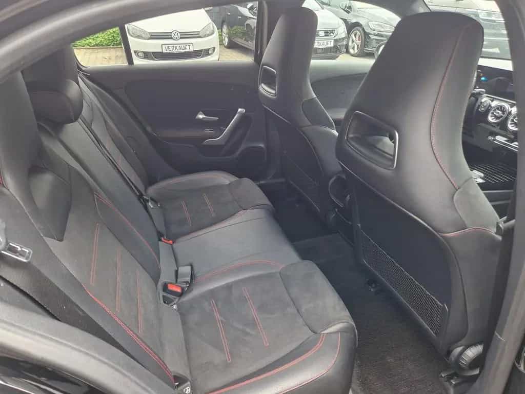 Mercedes-Benz A 220 AMG Line *R-Kamera*Standheizung 10/2019-photo-19